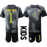 Brasilien Alisson Becker #1 Torwart Fußballbekleidung Heimtrikot Kinder WM 2022 Kurzarm (+ kurze hosen)